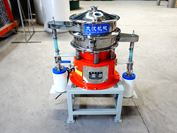 設計精巧耐用，網孔不堵塞、粉末不飛揚，雜質、粗料自動排出